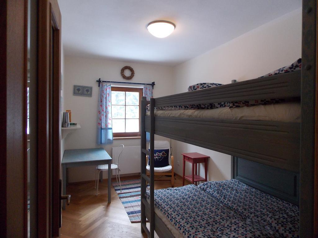 Ferienwohnung Javor Apartman Pec pod Sněžkou Zimmer foto